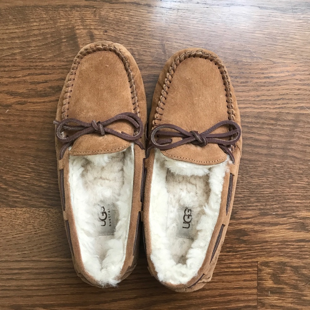 New UGG moccasin slippers